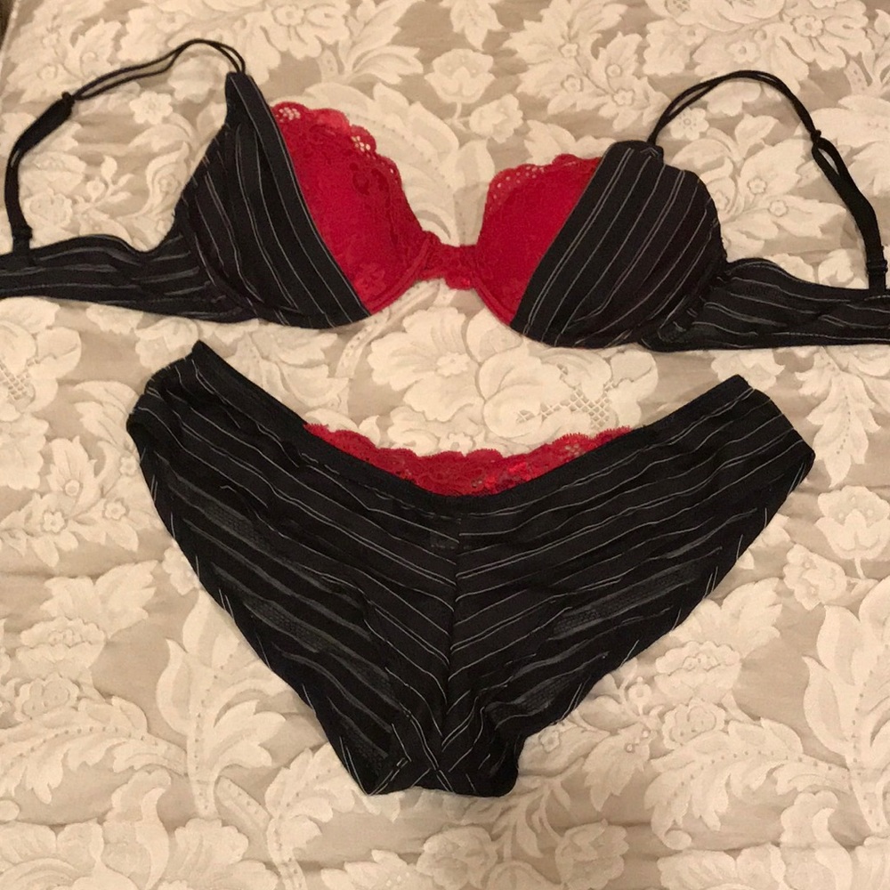 BRA AND PANTY SET🔥